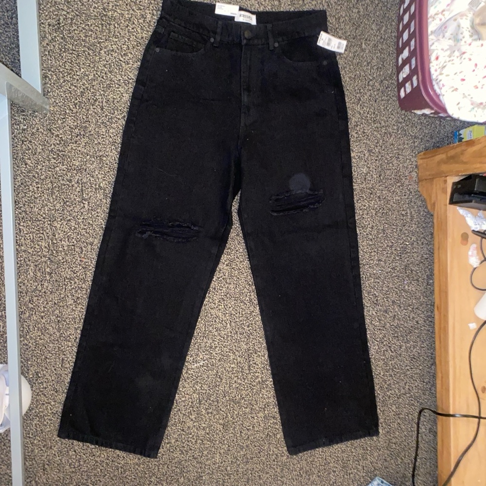 Black ripped jeans